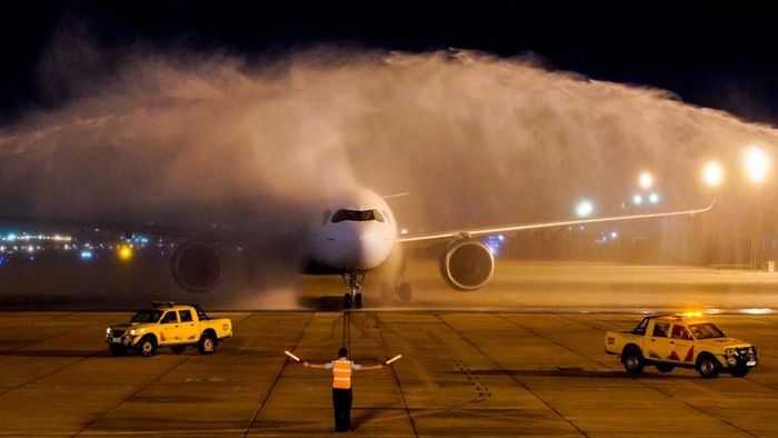 Australia bans direct passenger flights from India until May 15