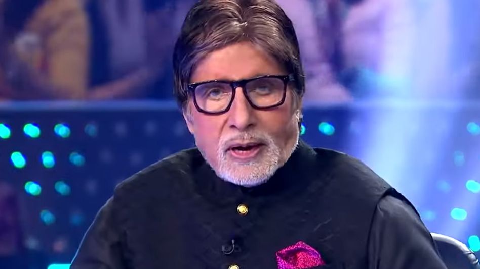Amitabh Bachchan donates Rs 2 crore to Delhi gurdwara COVID care centre Amitabh Bachchan donates Rs 2 crore to Delhi gurdwara COVID care centre