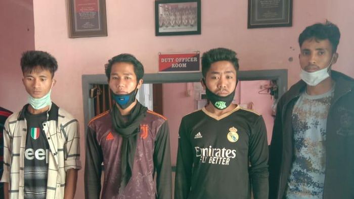 BREAKING: 5 Arakan Liberation Party cadres apprehended with arms in Mizoram