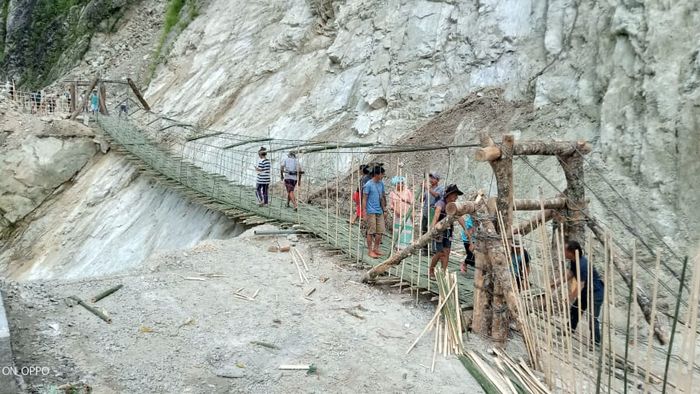wire rope suspension bridge