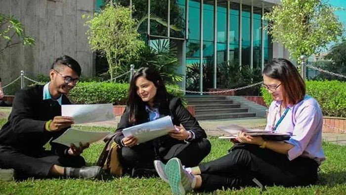 Representational image