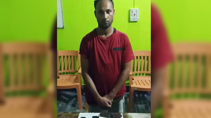 One arrested with pistol along the Assam-Bengal border