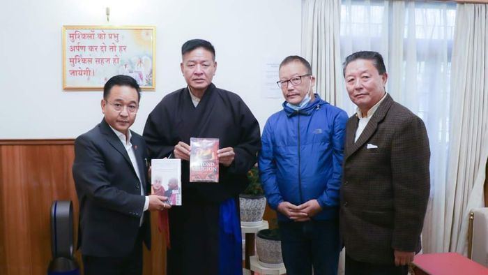 Sikkim CM met Tibetan Administration president
