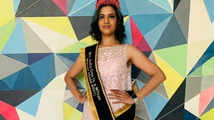 Assam’s noted opthalmologist Divya Singh crowned Mrs India One in a Million 2021