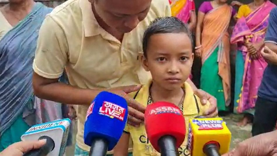 Assam: A eight-year-old boy asks help from Assam’s CM for treatment Assam: A eight-year-old boy asks help from Assam’s CM for treatment