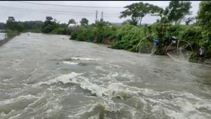 Assam floods: Rangia’s Baralia river wreaks havoc among locals