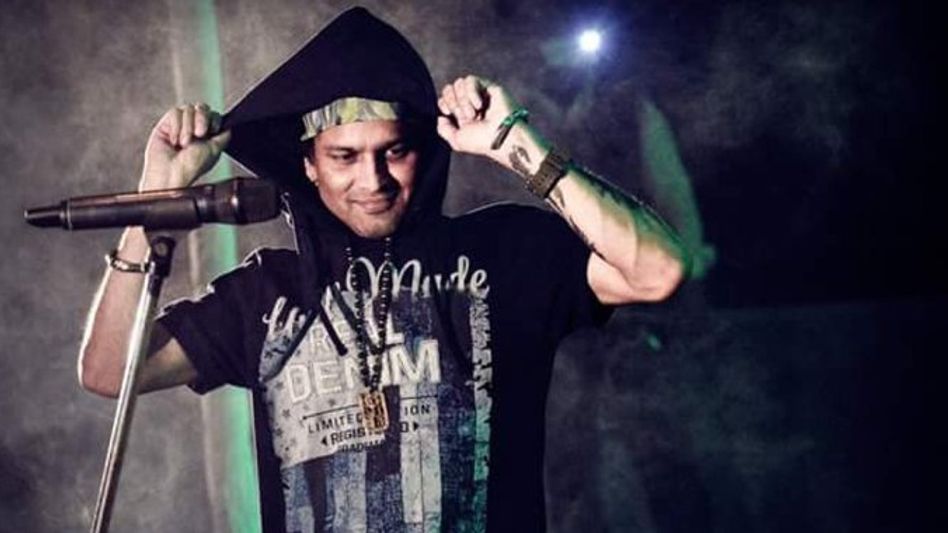 FIR lodged against Zubeen Garg for unparliamentary words against Bharat Ratna FIR lodged against Zubeen Garg for unparliamentary words against Bharat Ratna