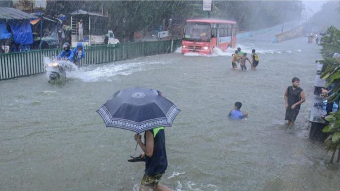 Maharashtra witnesses heavy rain