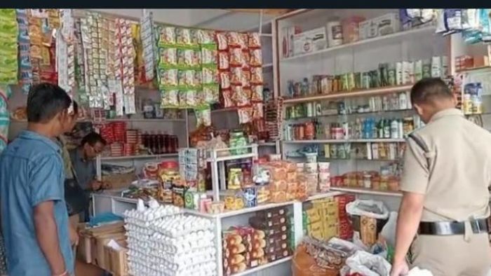 Show cause notice to shops