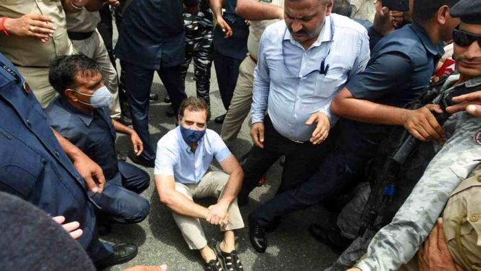 Delhi Police detain Rahul Gandhi