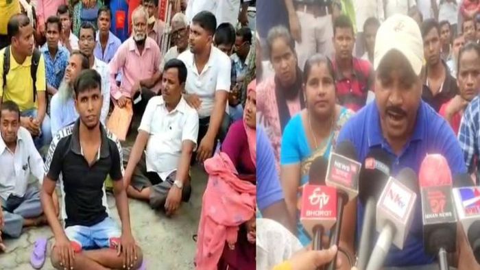 Specially-abled persons association members protested