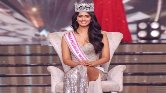 Sini Shetty Crowned Miss India World 2022