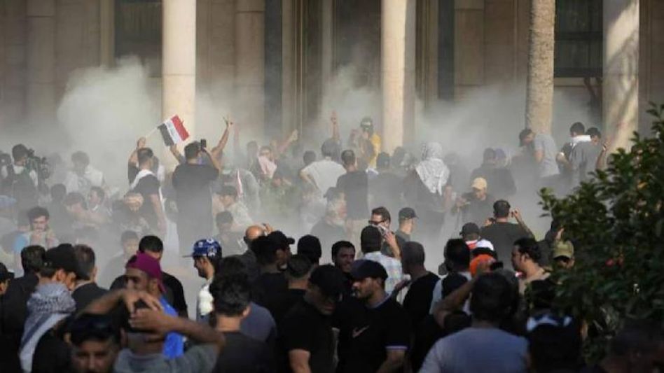 15 Killed, Several Injured As Violence Erupts In Iraq's Capital 15 Killed, Several Injured As Violence Erupts In Iraq's Capital