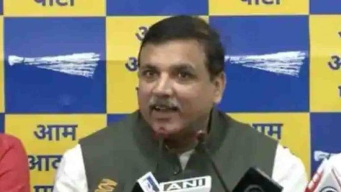 BJP threatens AAP leaders