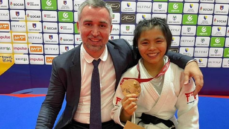 Manipur’s Linthoi Chanambam becomes first Indian ever to be crowned Judo world championship 2022 Manipur’s Linthoi Chanambam becomes first Indian ever to be crowned Judo world championship 2022