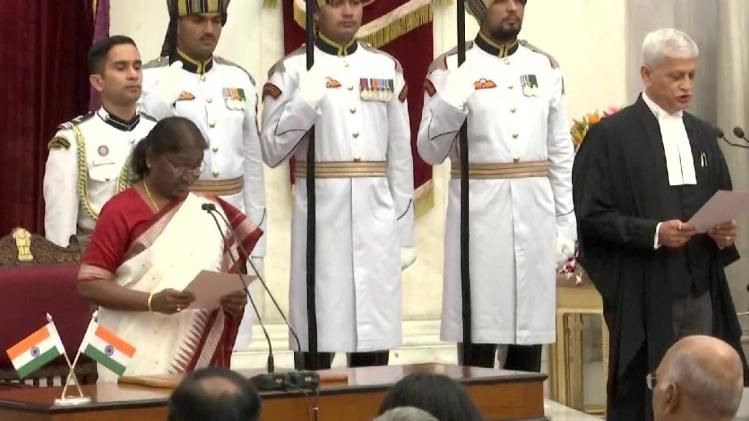 Justice Uday Umesh Lalit takes oath as The Chief Justice of India