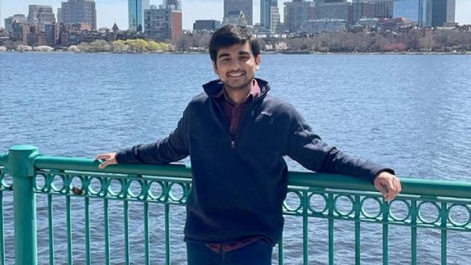 Delhi boy Vatsal Nahata lands a job at World Bank after 600 emails, 80 calls; read his success story Delhi boy Vatsal Nahata lands a job at World Bank after 600 emails, 80 calls; read his success story