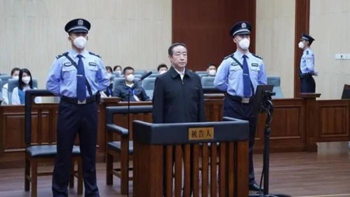 China's ex-justice minister sentenced to death with 2 year reprieve on graft charges