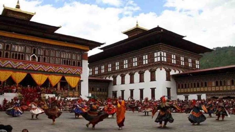Bhutan reopens its borders with new tourism strategy Bhutan reopens its borders with new tourism strategy