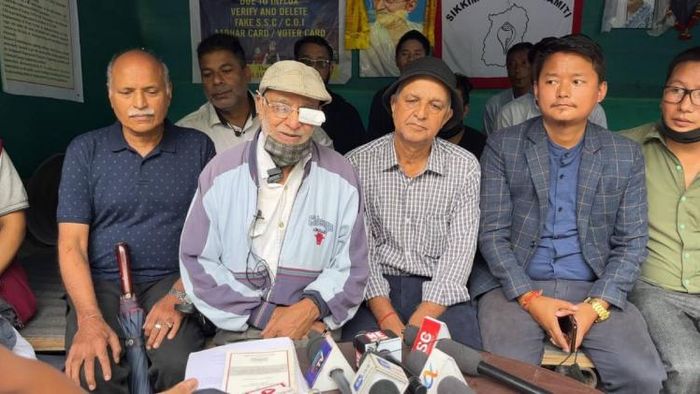 Old settlers of Sikkim urges the government to clear its stand on residential certificate