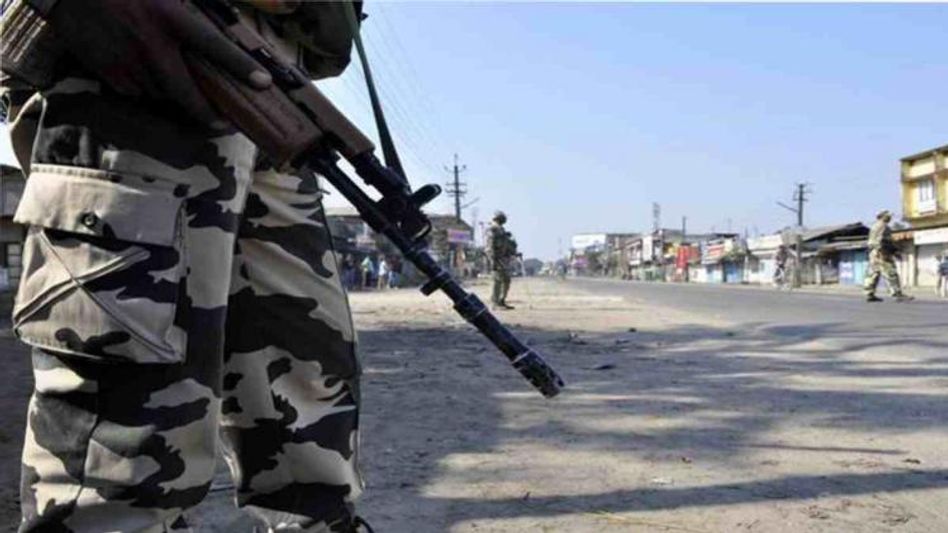 Manipur: NSCN detains CRPF jawan for allegedly planting IED at Puiluan village Manipur: NSCN detains CRPF jawan for allegedly planting IED at Puiluan village