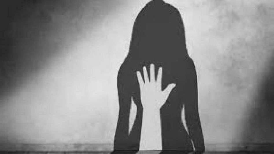 Uttar Pradesh: 15-year-old Dalit girl raped in state's Amethi Uttar Pradesh: 15-year-old Dalit girl raped in state's Amethi
