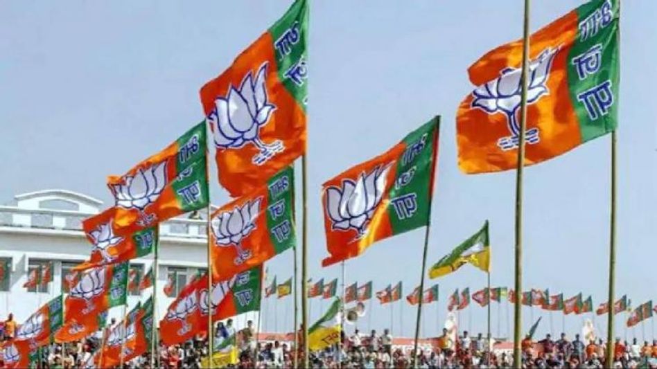 Tripura’s Left front can rule state as they have backdoor arrangement with Congress: BJP Tripura’s Left front can rule state as they have backdoor arrangement with Congress: BJP