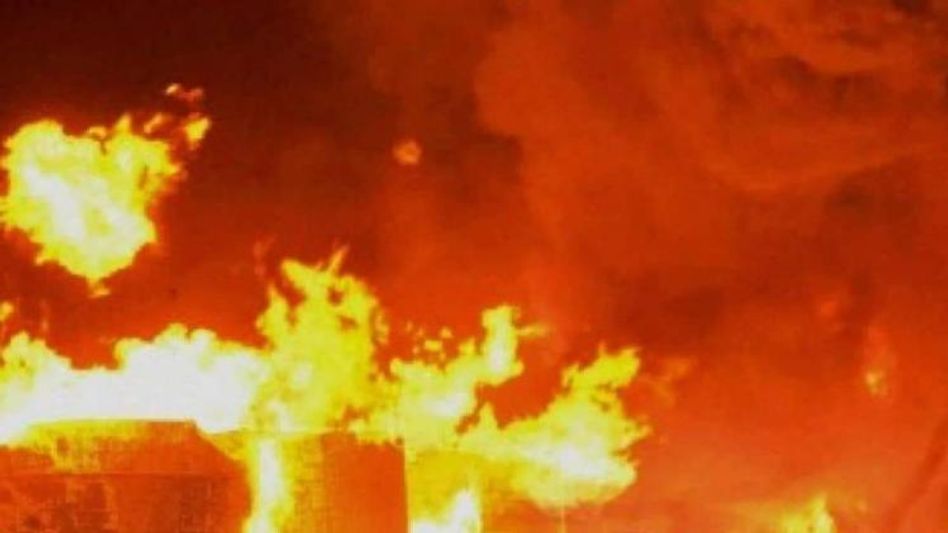 Uttar Pradesh: Three killed, 64 injured as fire breaks out in Durga Puja pandal in Bhadohi Uttar Pradesh: Three killed, 64 injured as fire breaks out in Durga Puja pandal in Bhadohi