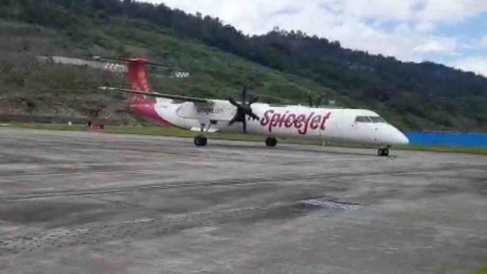 Sikkim: Spicejet to suspend flight services out of Pakyong airports from October 30 Sikkim: Spicejet to suspend flight services out of Pakyong airports from October 30