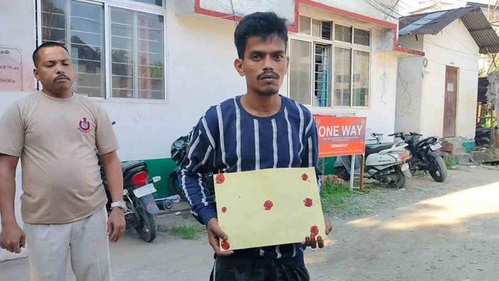 Tinsukia Police arrest 1 with suspected heroin in Gokul Dham