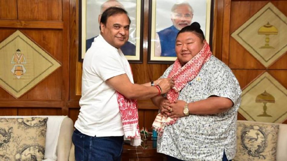 Himanta Biswa Sarma is the ‘Super CM of NE’: Nagaland BJP president Temjen Imna Along Himanta Biswa Sarma is the ‘Super CM of NE’: Nagaland BJP president Temjen Imna Along
