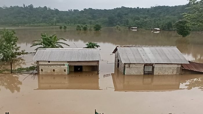 Assam flood remains grim