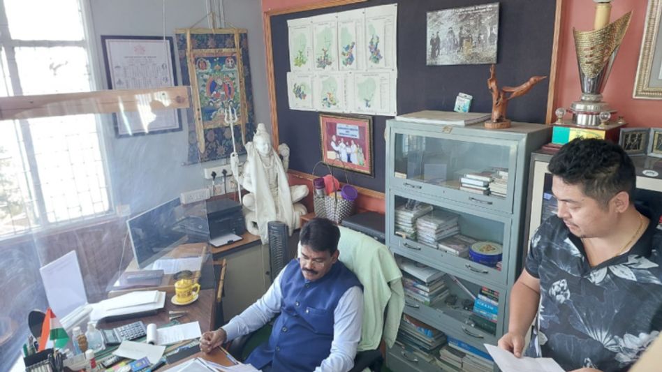 Sikkim: Citizens of Linkey ward under Pakyong district to boycott panchayat poll over wrong reservation seat Sikkim: Citizens of Linkey ward under Pakyong district to boycott panchayat poll over wrong reservation seat