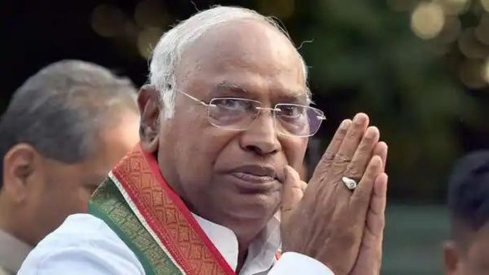 File photo of Mallikarjun Kharge