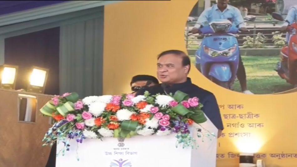 Assam government to provide Rs 1000 every month to postgraduate students Assam government to provide Rs 1000 every month to postgraduate students