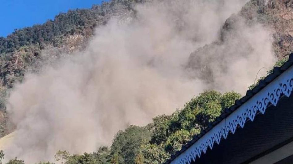 Sikkim: Massive landslide in state's Pathing village, more than 50 houses affected Sikkim: Massive landslide in state's Pathing village, more than 50 houses affected