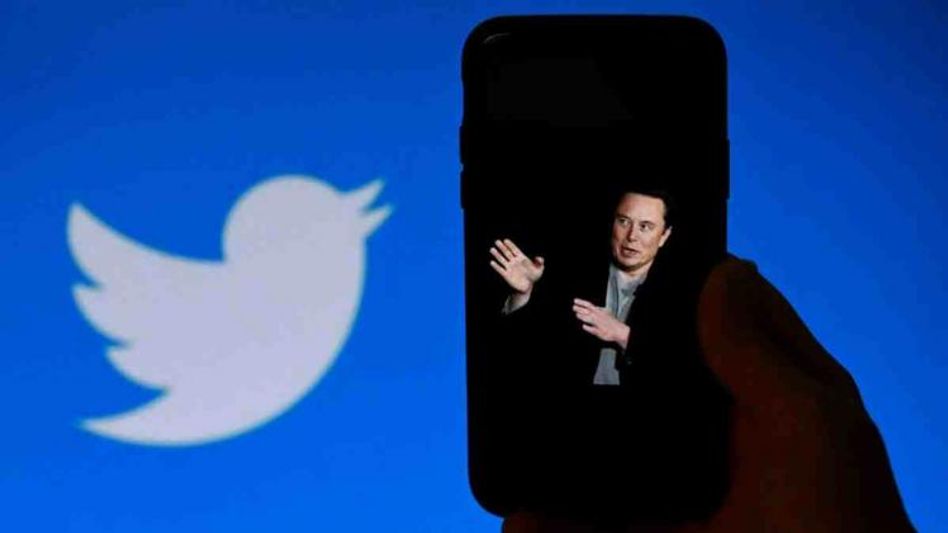 Elon Musk’s Twitter ownership descends into chaos as key executives quit Elon Musk’s Twitter ownership descends into chaos as key executives quit