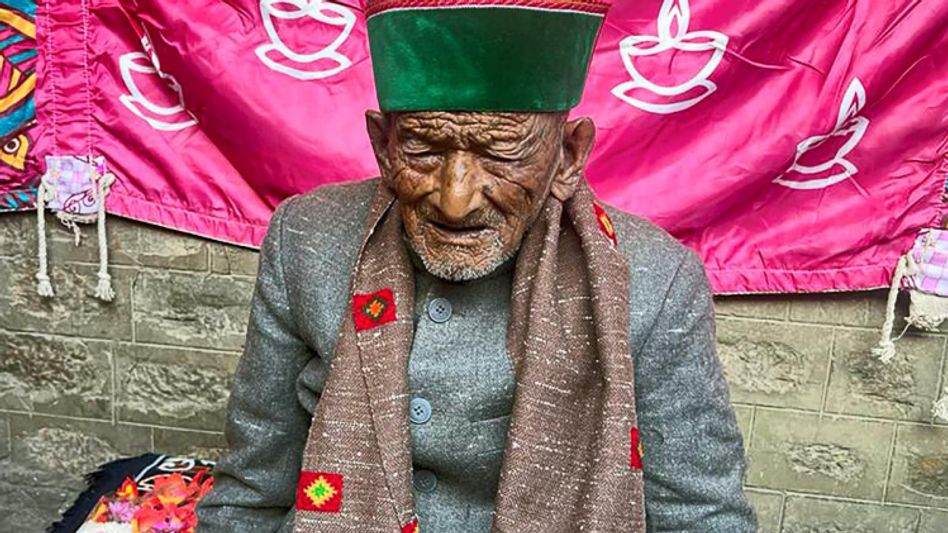 Independent India’s first voter Shyam Saran Negi dies at 106 Independent India’s first voter Shyam Saran Negi dies at 106