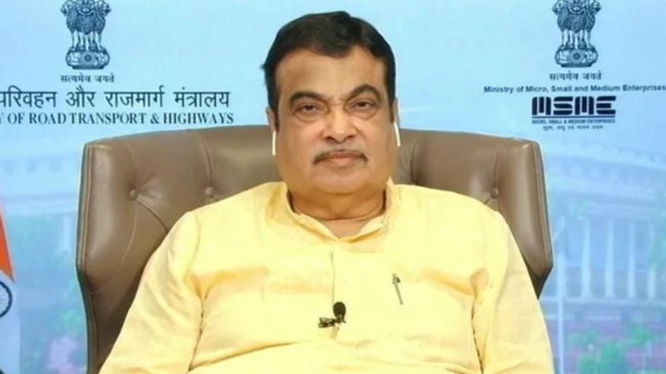 We want to make roads from poor people's money: Union Minister Nitin Gadkari We want to make roads from poor people's money: Union Minister Nitin Gadkari
