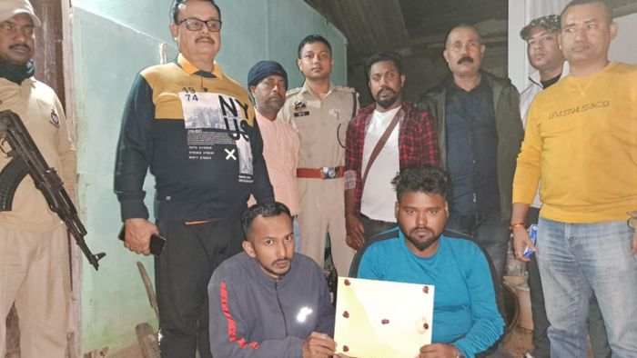 Tinsukia police arrest two drug peddlers on Subosini road