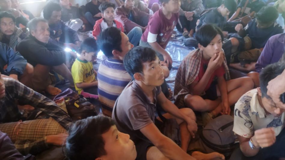 After Myanmar,273 Bangladeshi refugees seeks asylum in Mizoram After Myanmar,273 Bangladeshi refugees seeks asylum in Mizoram