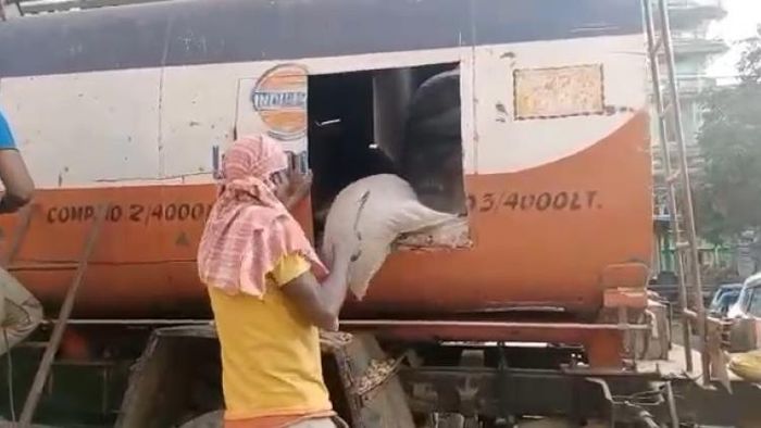 2000 kg of Burmese Supari seized from oil tanker in Cachar