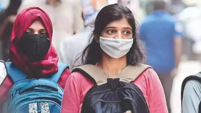 Karnataka makes masks mandatory for schools, colleges, New Year celebrations