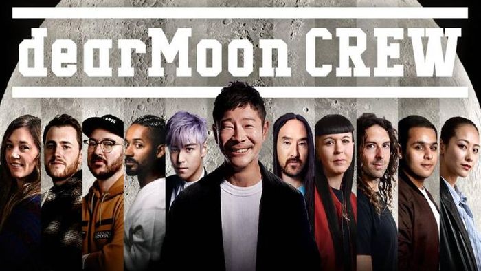 SpaceX Moon trip crew