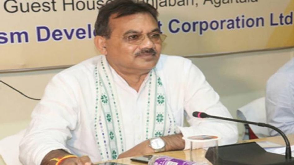 Tripura tourism minister left red-faced after poor management of state function promoting tourism Tripura tourism minister left red-faced after poor management of state function promoting tourism