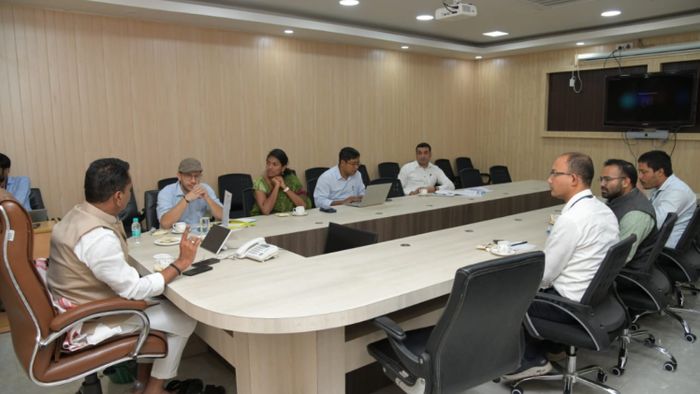 Minister Ashok Singhal review work of various departments like Guwahati Jal Board