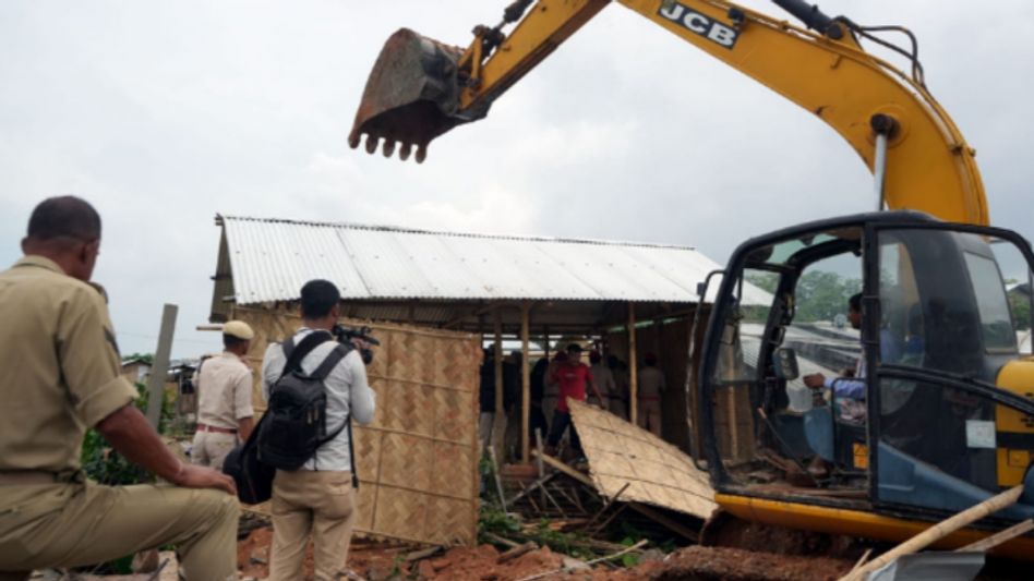 Assam government mulling to clear illegal immigrants from 5545 bighas of Barpeta's Satra land Assam government mulling to clear illegal immigrants from 5545 bighas of Barpeta's Satra land