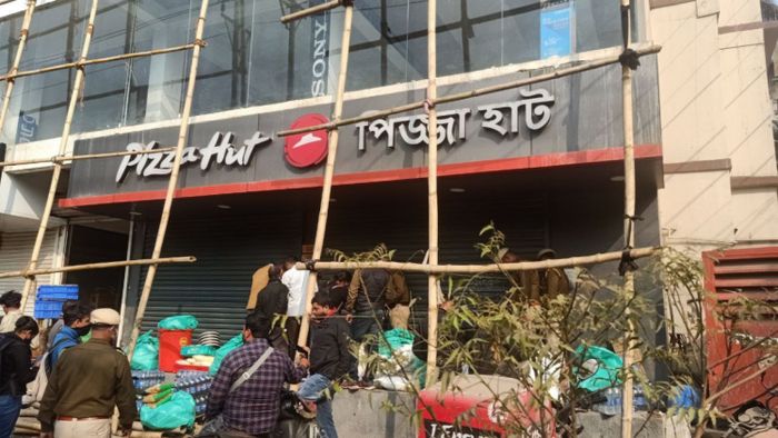 Guwahati Municipal Corporation seals 'Pizza Hut'
