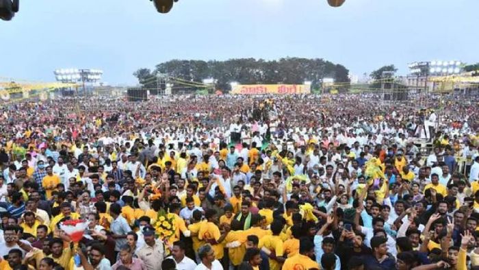 Chandrababu Naidu's rally in Andhra Pradesh's Guntur district