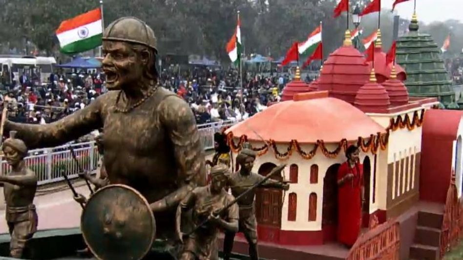 Assam tableau depicts heroics of Lachit Borphukan, state's cultural heritage Assam tableau depicts heroics of Lachit Borphukan, state's cultural heritage